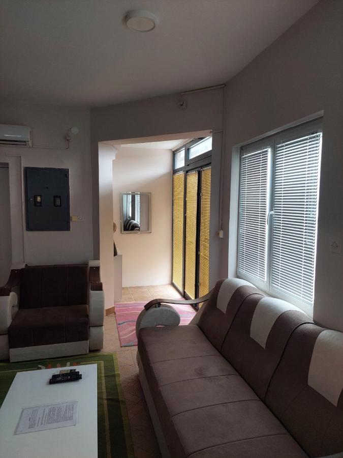 Comfort Pirot Exterior photo