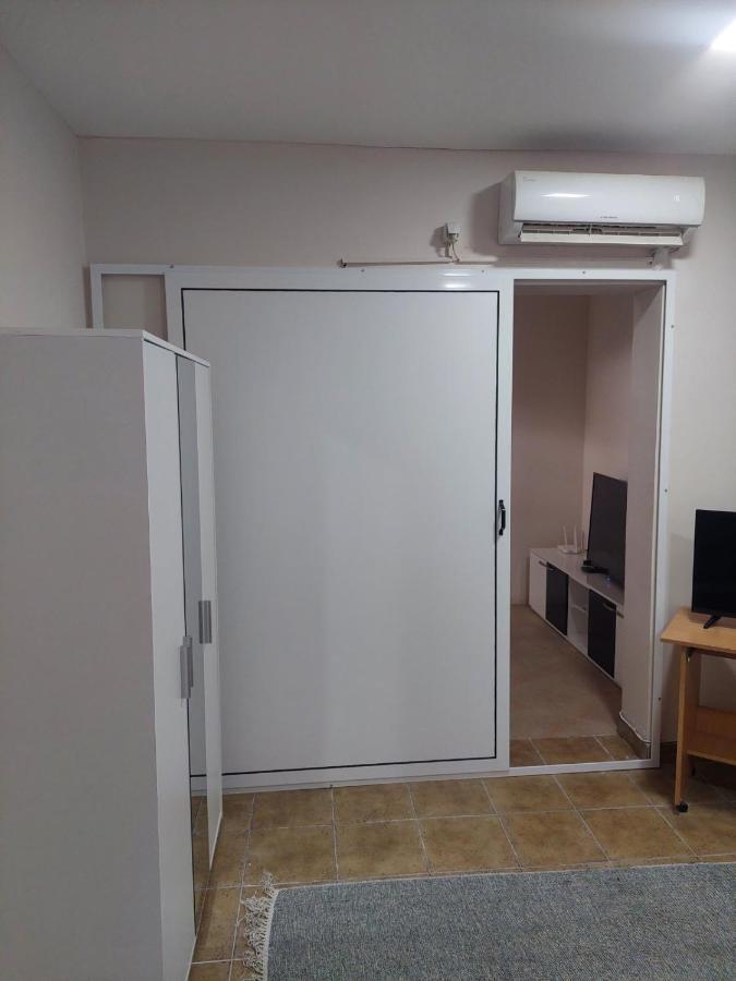 Comfort Pirot Exterior photo